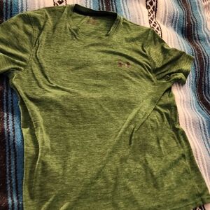 Under Armour Green Athletic T-Shirt
